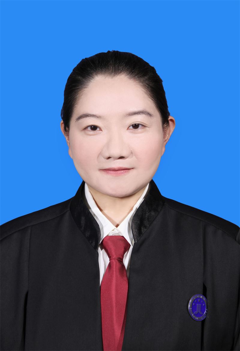 袁征